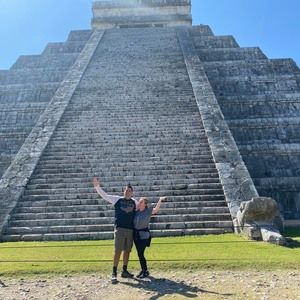 Meet your Posher, Manuelandtraci